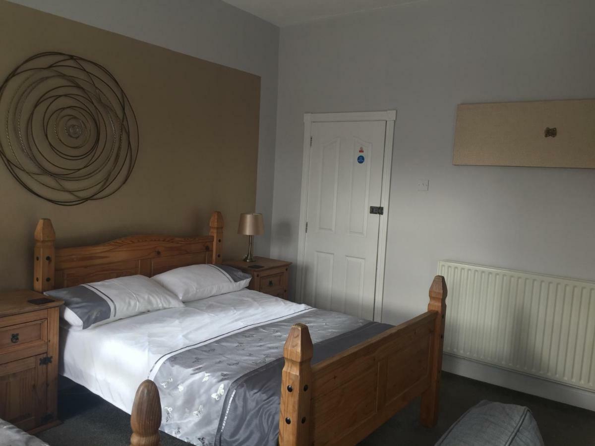 The Keep Guesthouse Carrickfergus Exterior photo